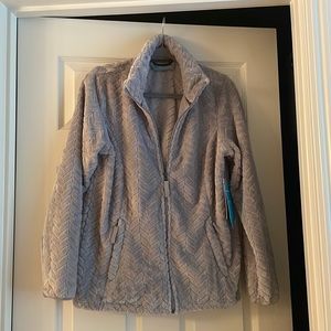 Free country zip up jacket. Fleece.